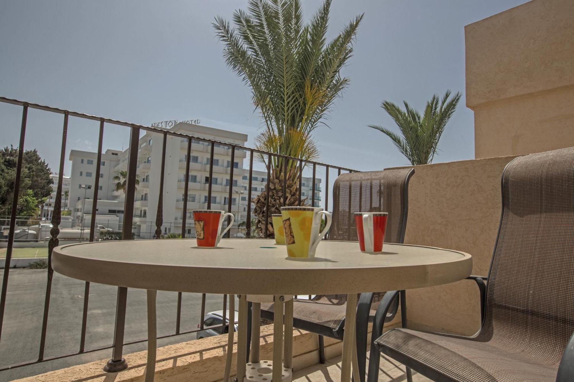 Napiana Apartments Айя-Напа Номер фото