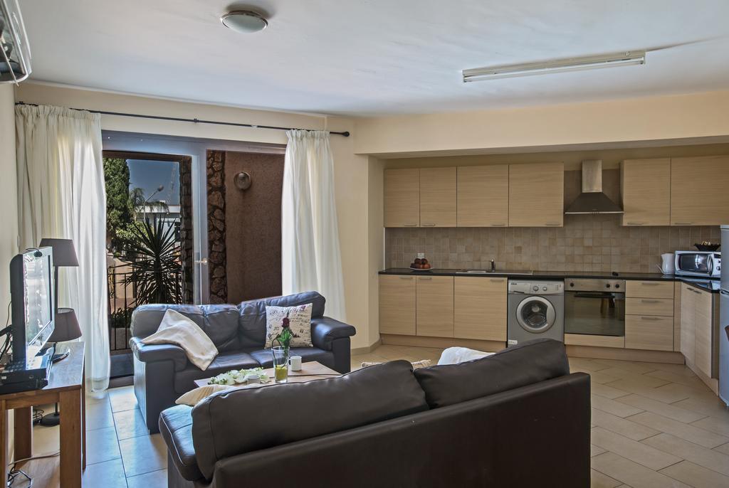 Napiana Apartments Айя-Напа Экстерьер фото